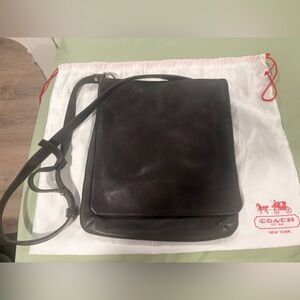 Vintage Coach Slim Messenger Bag E0P-9458
